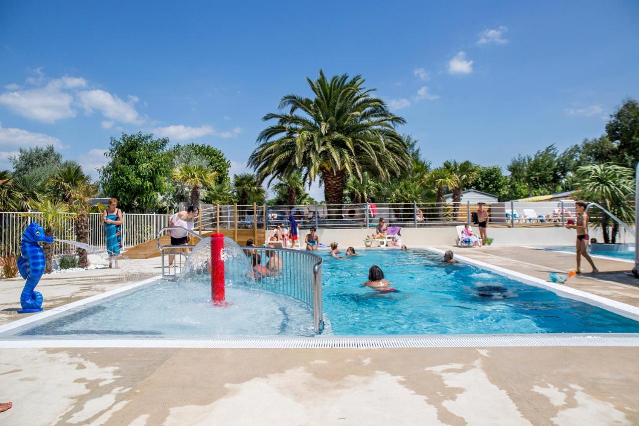 Camping Antioche D'Oleron La Bree-les-Bains Exterior photo